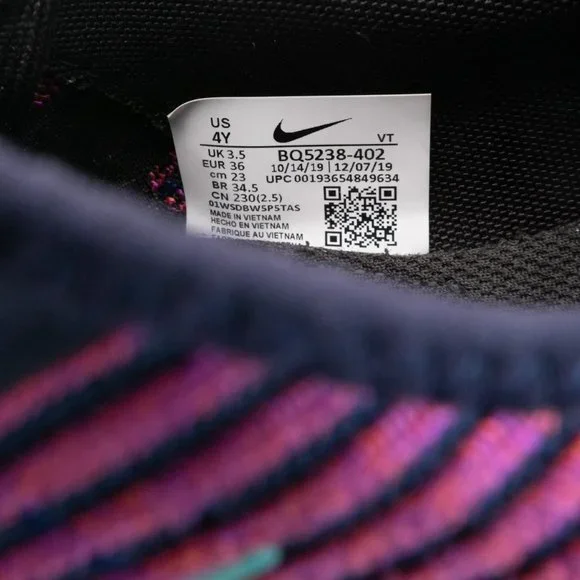 Nike Air VaporMax Flyknit 3 Vivid Purple BQ5238-402 size 4Y - Picture 11 of 12